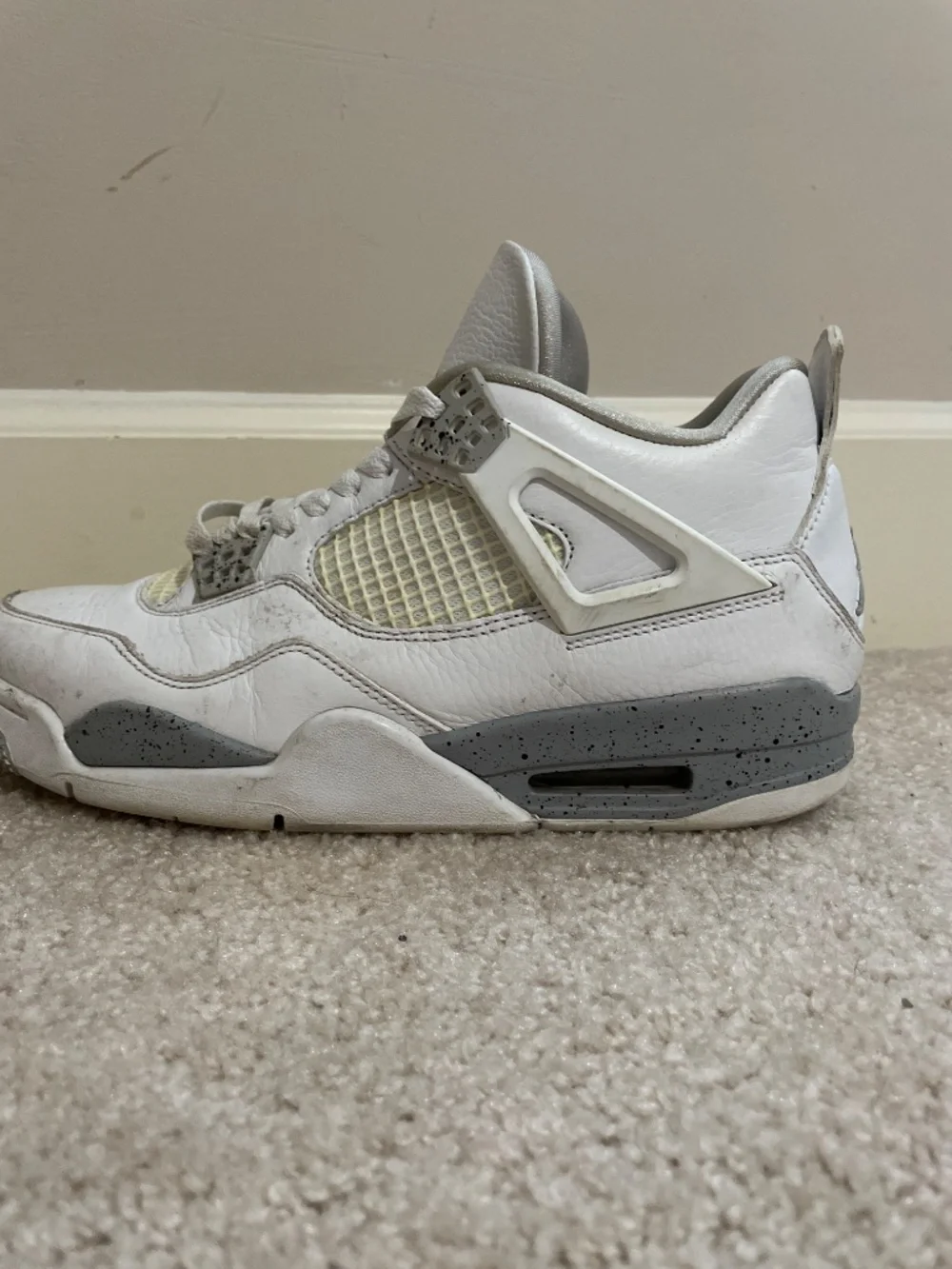 Jordan 4